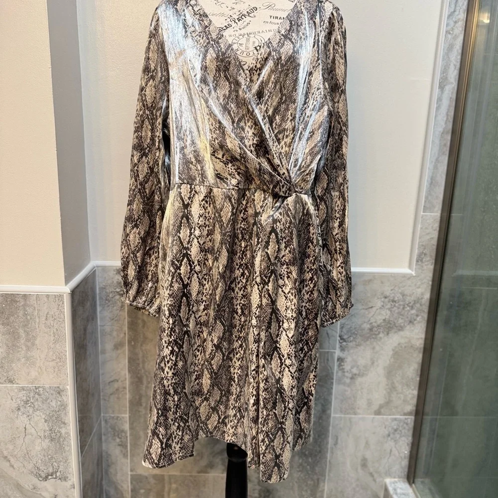 Ava & Viv Snake Print Dress Black Gray